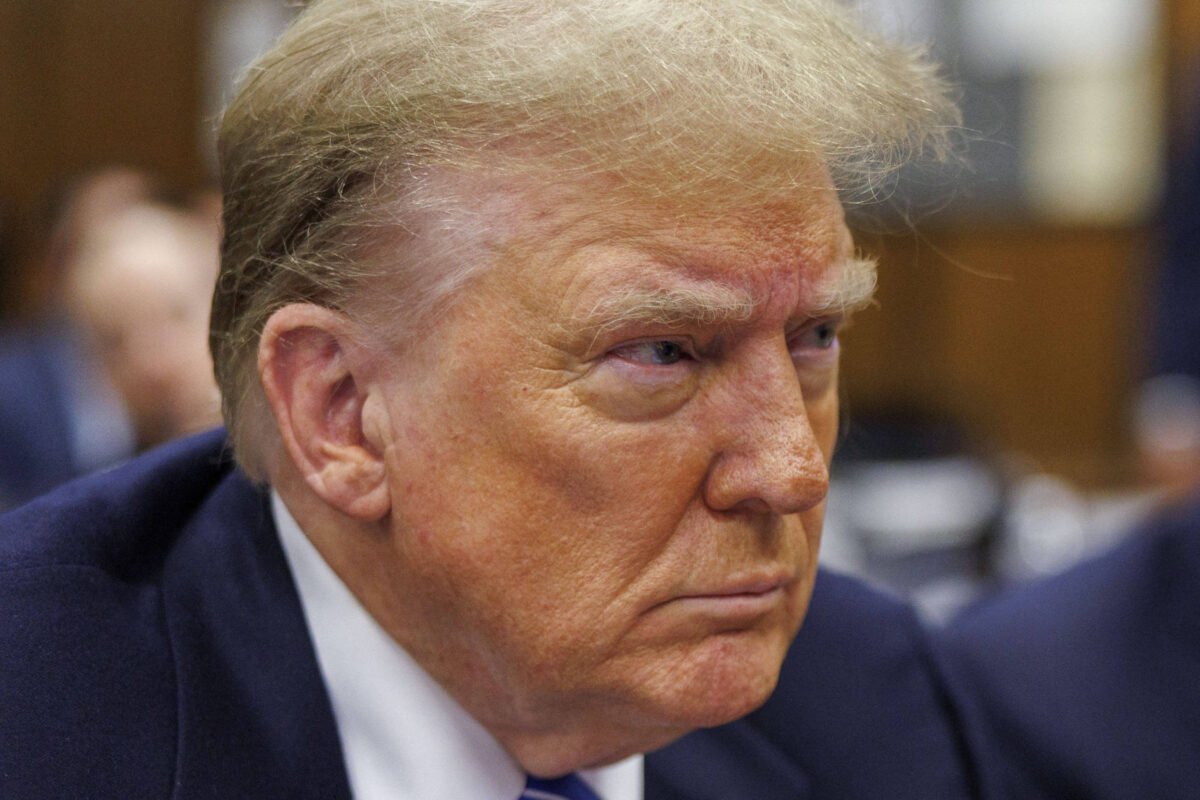 Stormy Daniels: Ex-advogado de Trump testemunha contra ele - 13/05/2024
