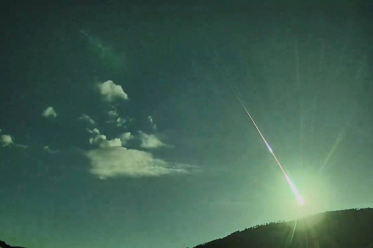 Vídeo: Fragmento de cometa é visto em Espanha e Portugal