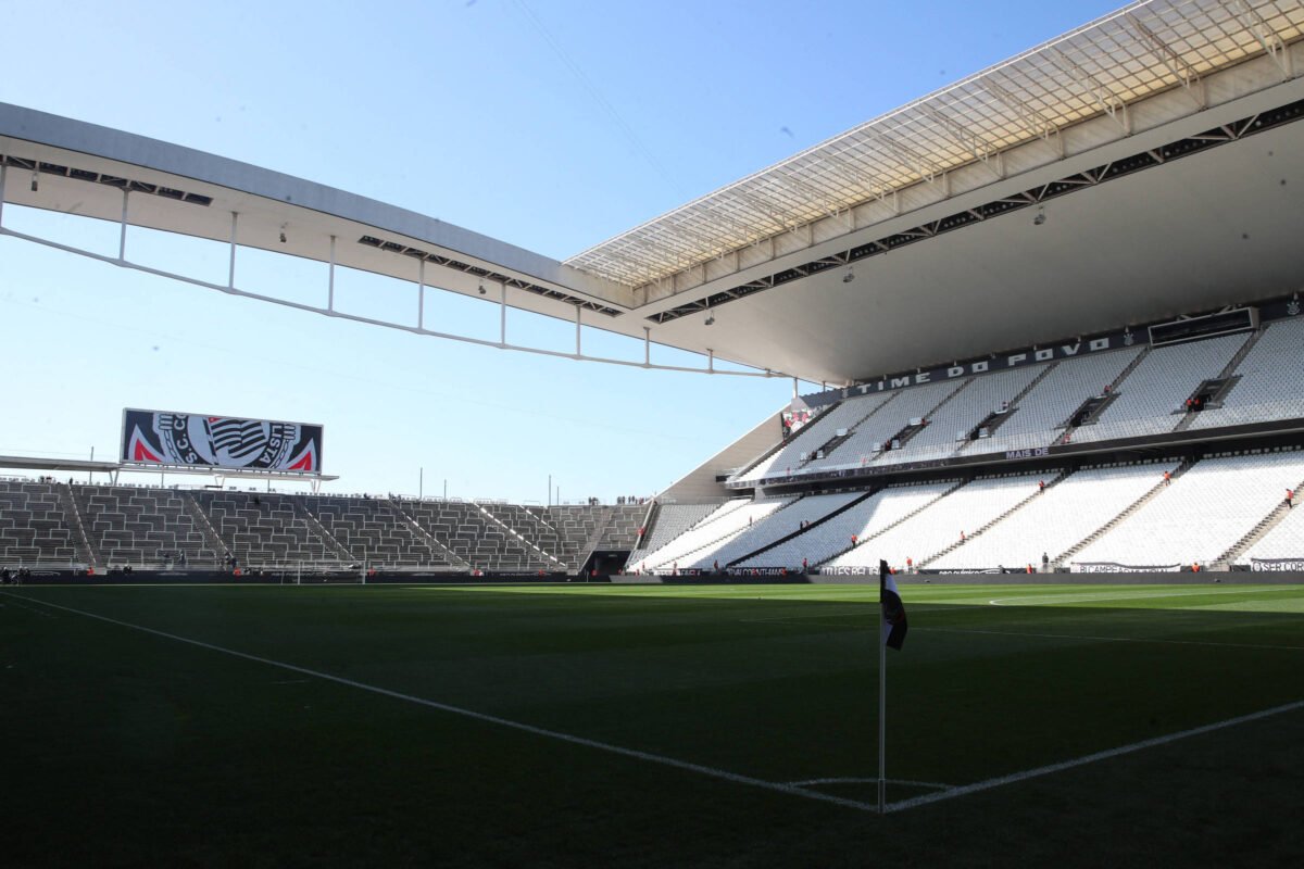 Abertura da Copa de 2014 mergulhou Corinthians em dívida -