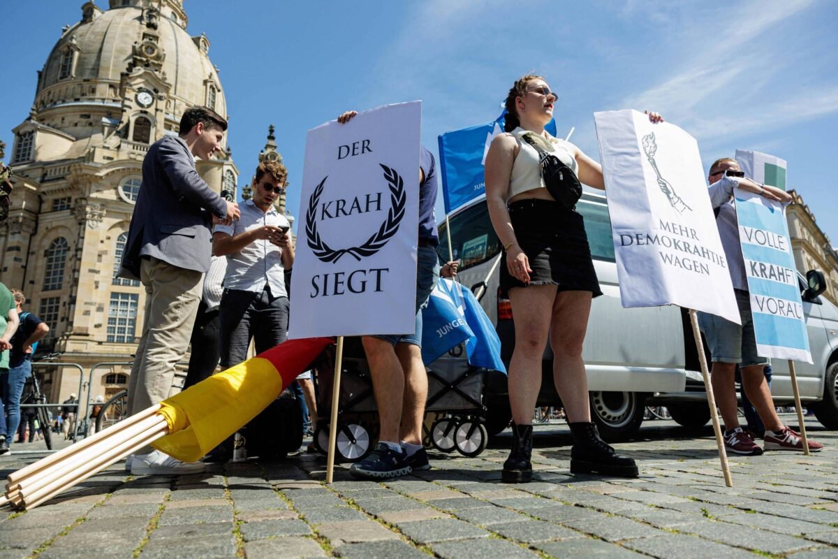 Como a extrema direita conquista jovens europeus - 01/06/2024 -