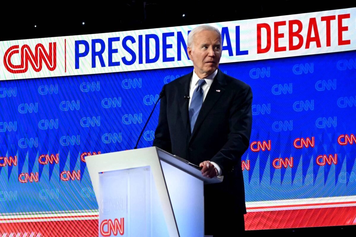 Debate de Biden e Trump abre crise entre democratas -