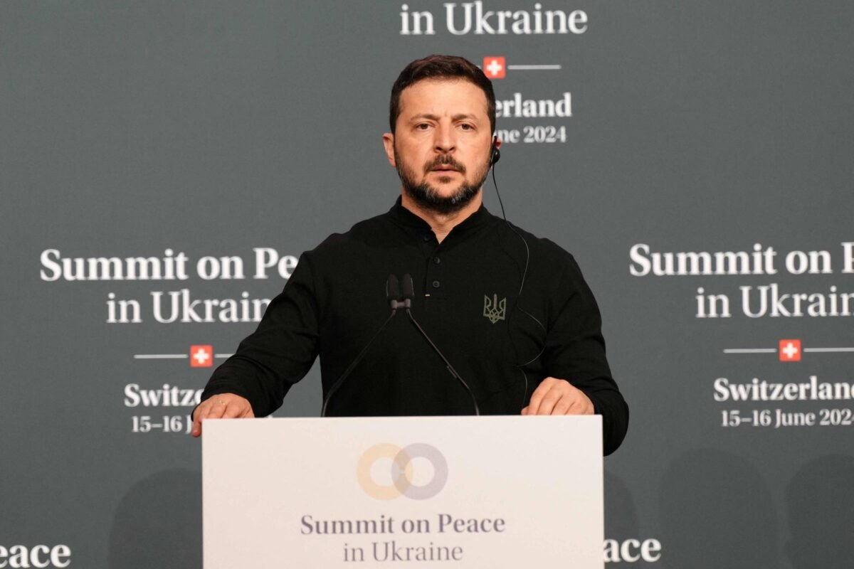 Desânimo marca início da conferência de paz sobre Ucrânia -