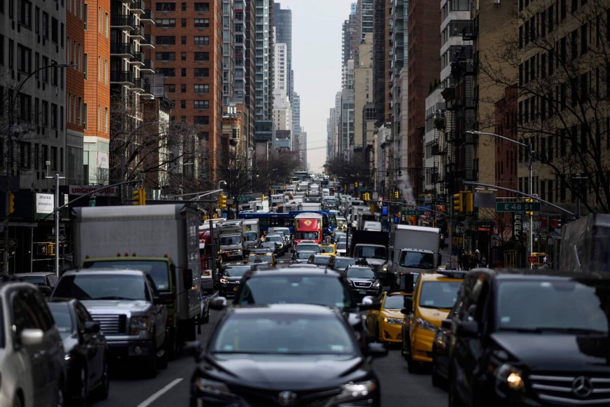 Governadora de NY suspende pedágio urbano em Manhattan - 05/06/2024