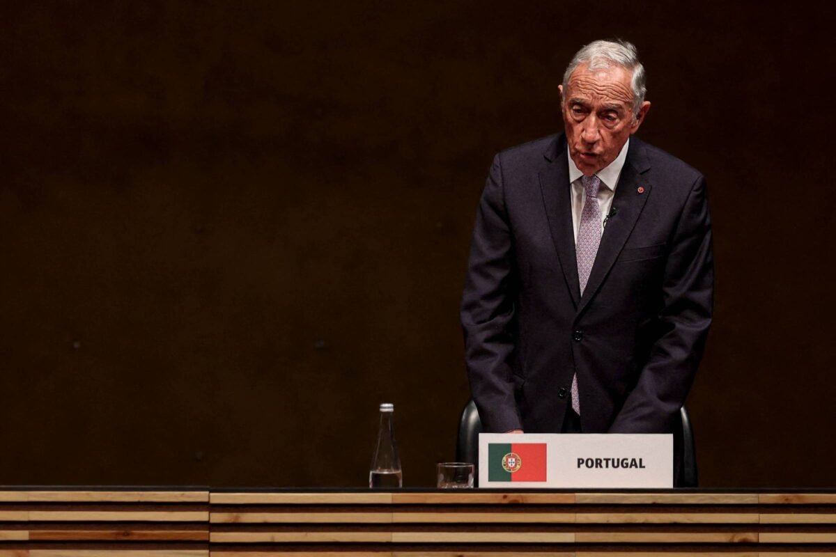 Portugal faz buscas em caso de bebês brasileiras e remédio