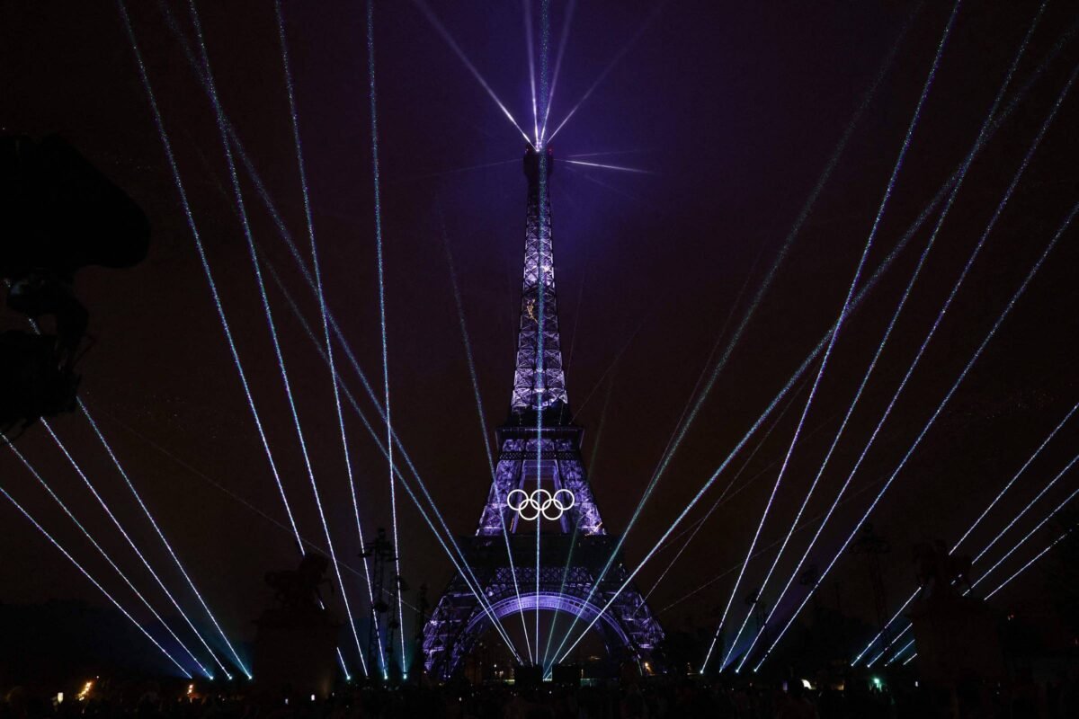 Abertura das Olimpíadas foi emocionante e humana - 27/07/2024 -
