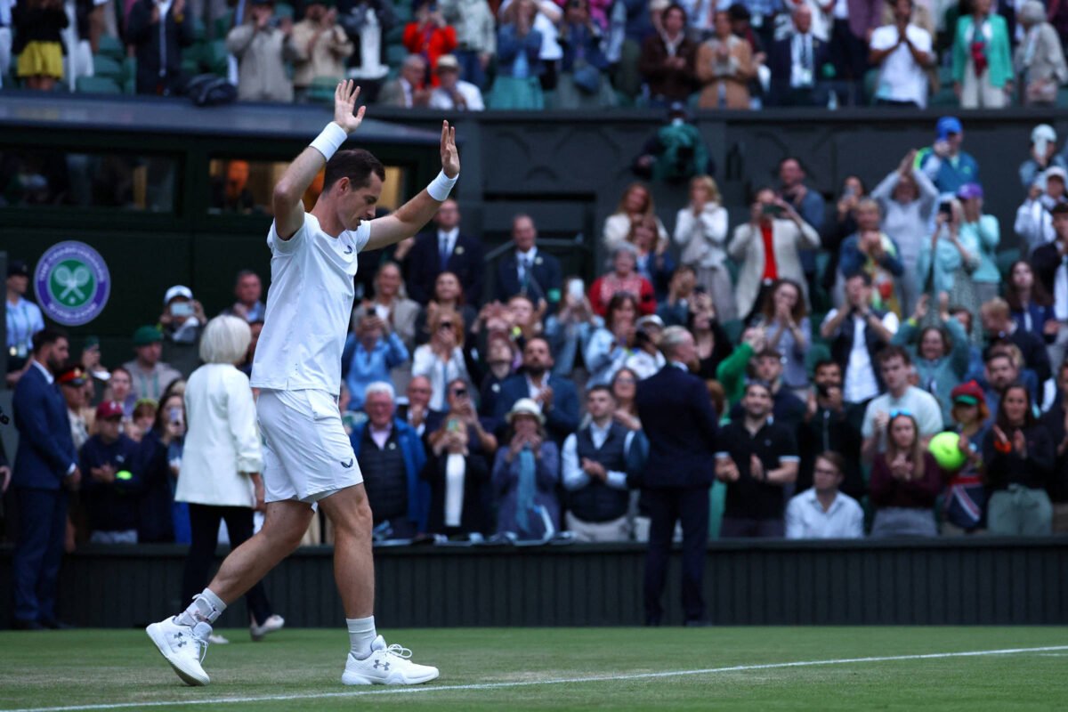 Adeus de Murray a Wimbledon começa com derrota nas duplas