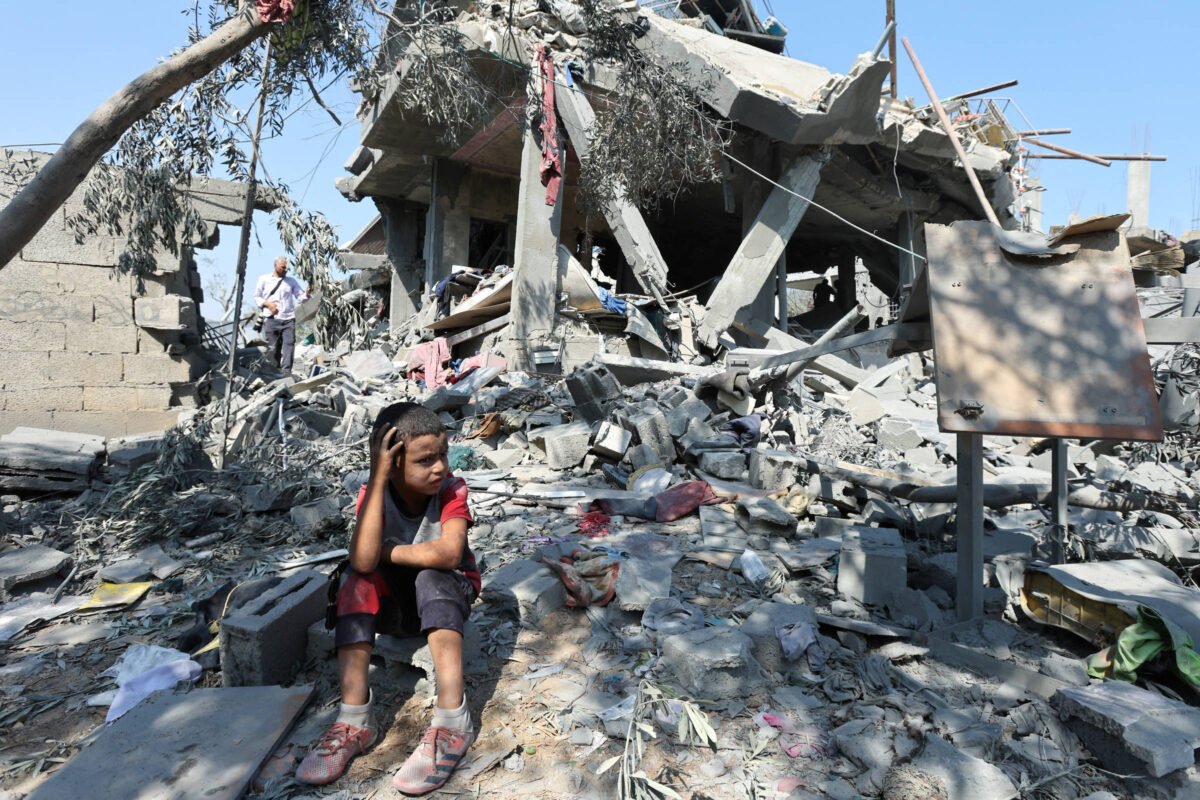 Ataque aéreo atinge campo no sul de Gaza, diz Hamas