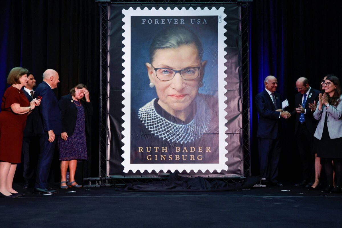 Biden arrisca comprometer seu legado, assim como RBG - 02/07/2024
