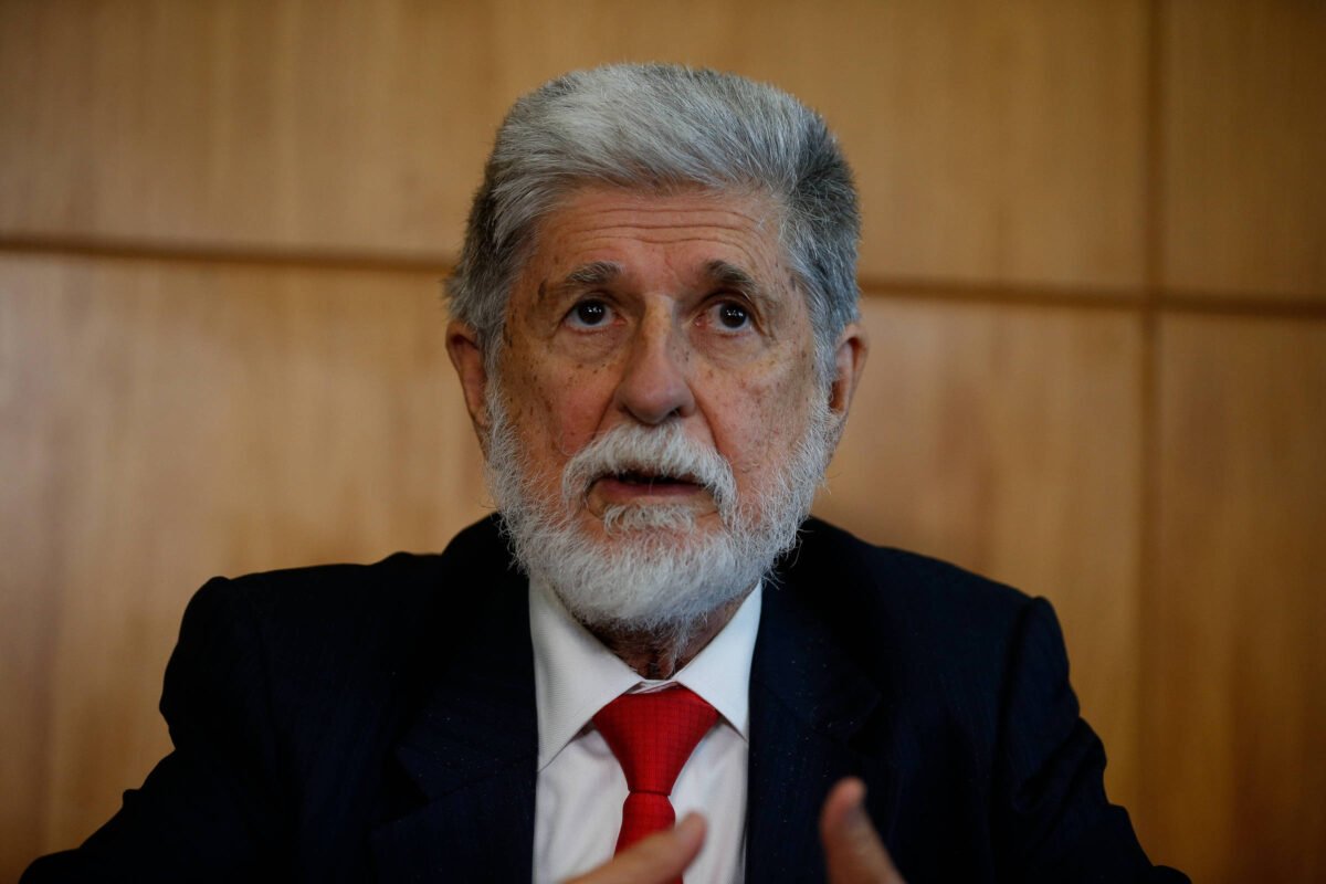 Celso Amorim se reúne com chanceler de Maduro - 26/07/2024