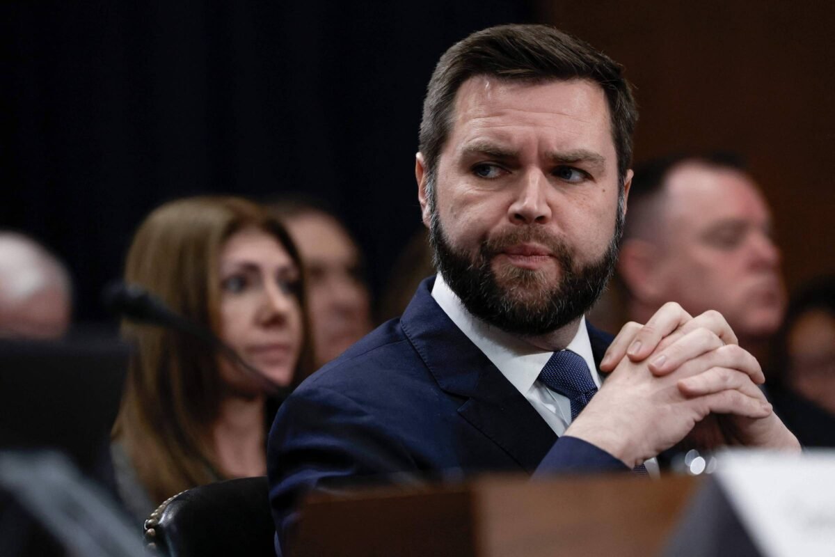 Eleições EUA 2024 O que J.D. Vance acredita - 03/07/2024