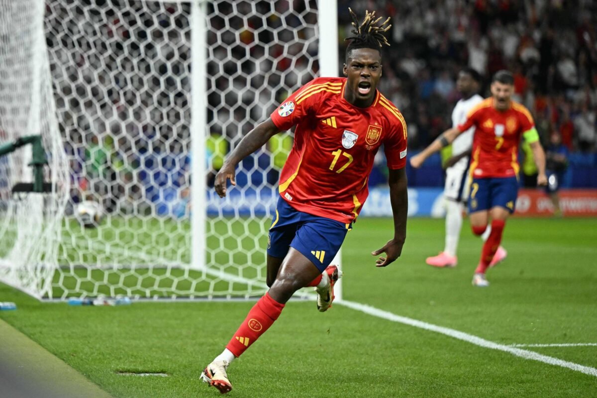 Espanha barra sonho inglês e conquista Euro com jovem geração