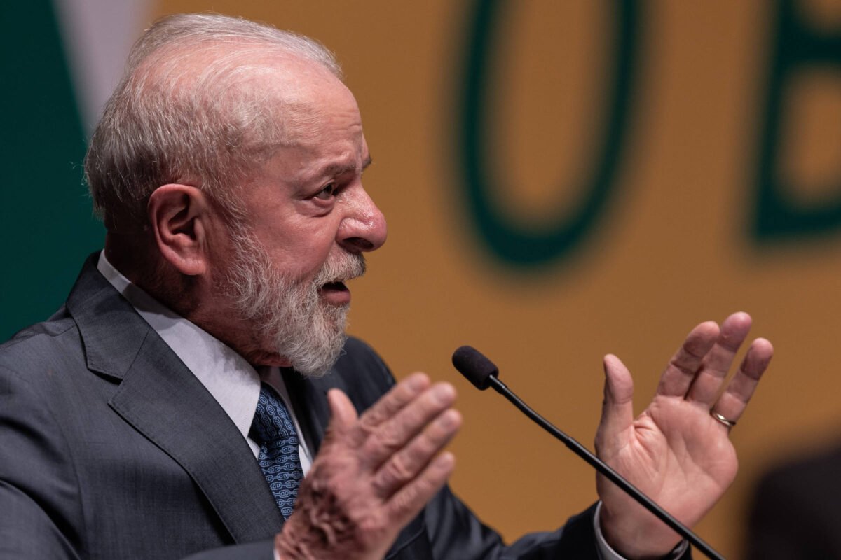 Lula: Bolívia não pode cair em armadilha do golpismo -