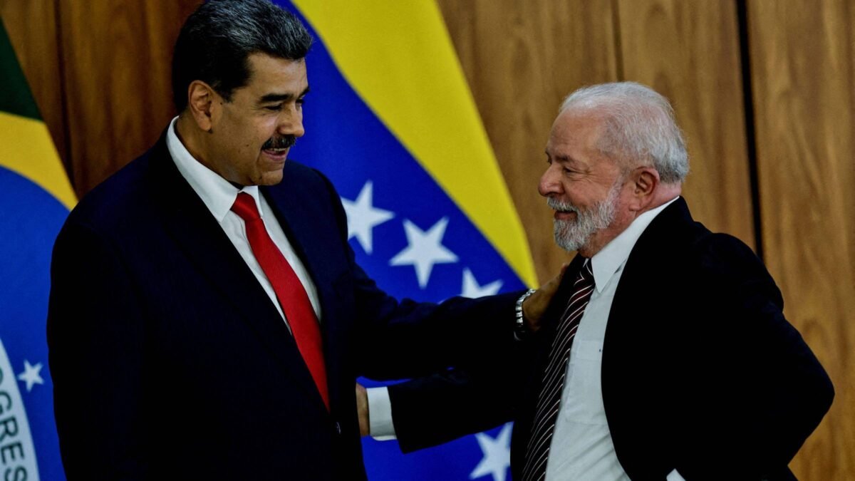 Lula e o PT apoiam ditadura de fazer inveja a