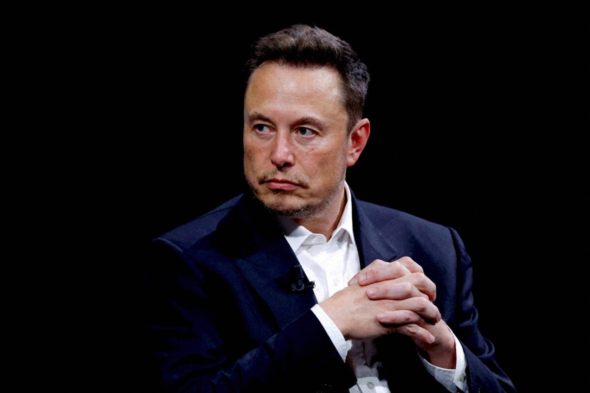 Musk faz doação para comitê que apoia Trump, diz Bloomberg