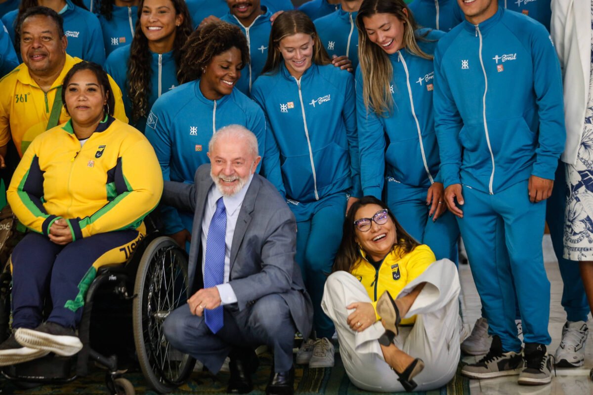 Olimpíada: Janja está sem credencial e gera corre-corre - 15/07/2024