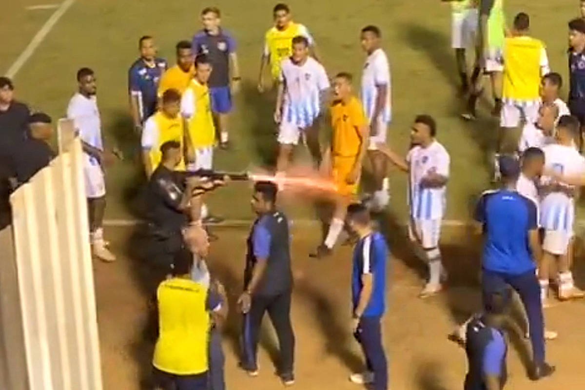 PM ameaçou outros jogadores, diz goleiro baleado - 11/07/2024 -