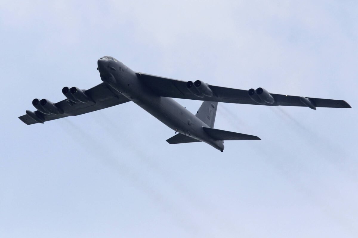 Rússia intercepta bombardeiros nucleares em missão inédita - 21/07/2024 -