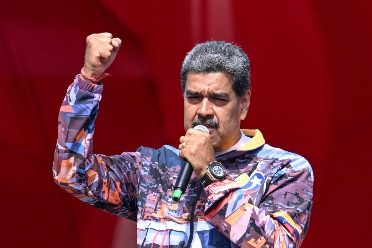 Vencedor, Maduro defende sistema eleitoral - 29/07/2024 - Mundo