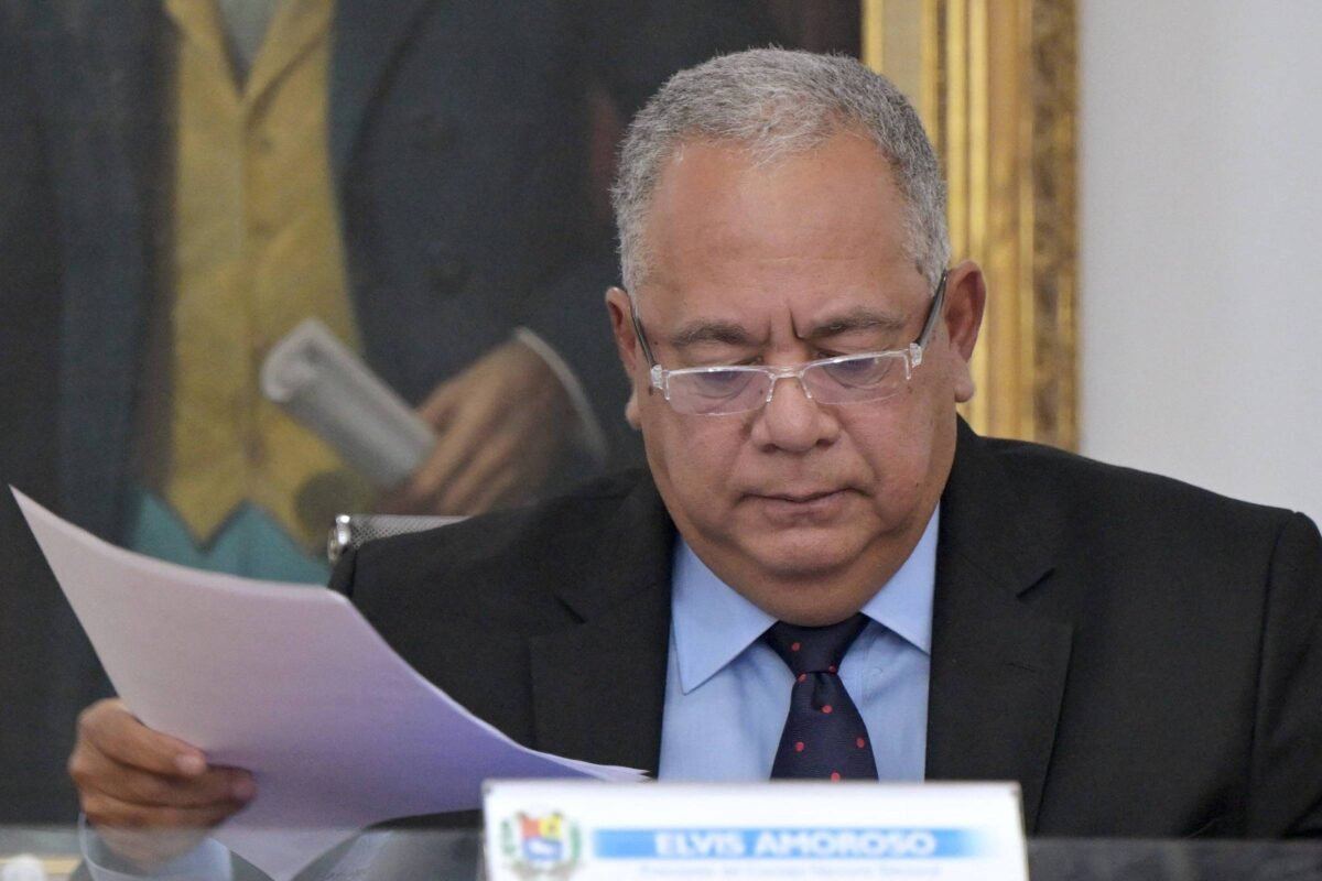 Atas eleitorais são entregues ao Supremo na Venezuela - 05/08/2024