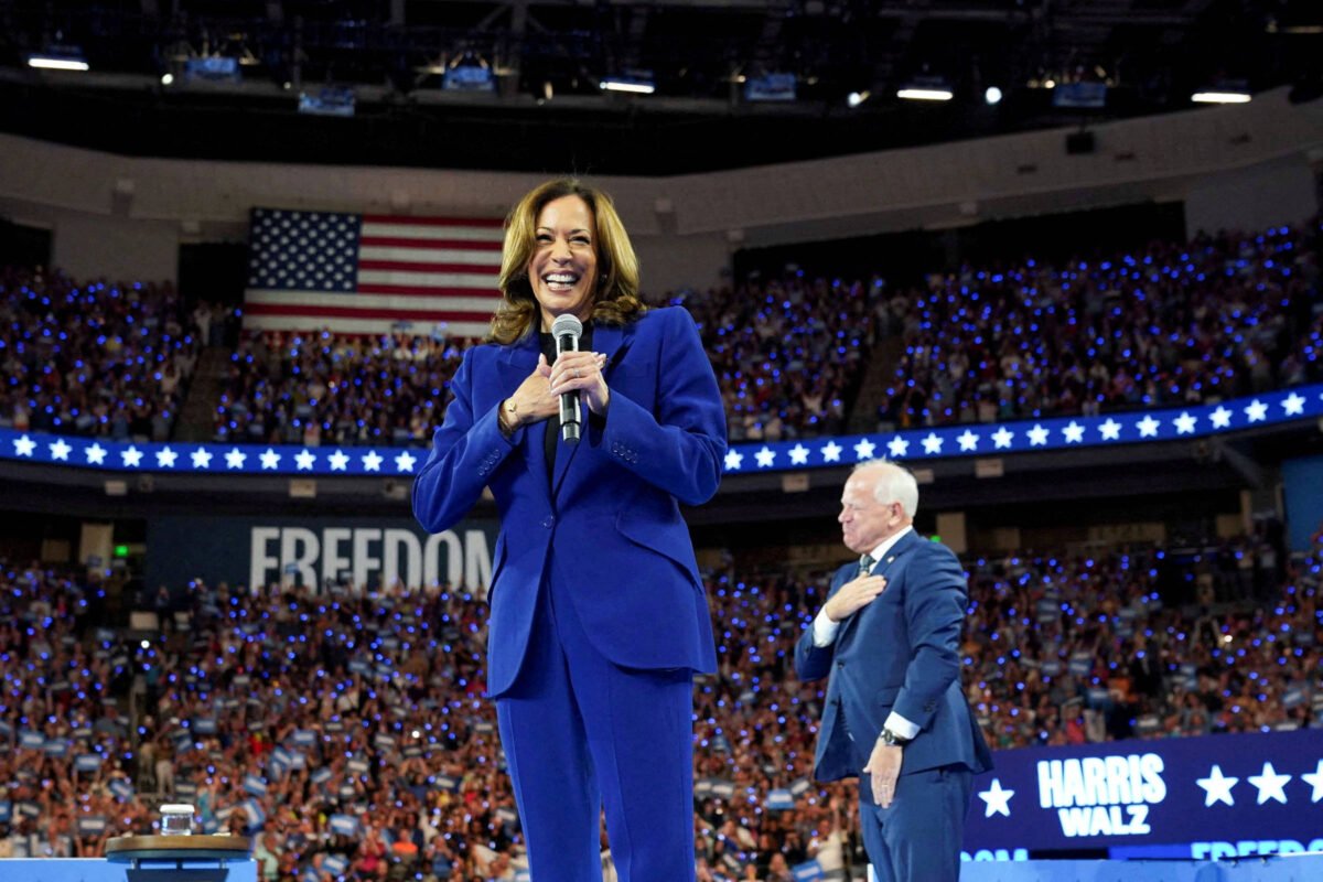 Kamala arrecadou quatro vezes mais dinheiro do que Trump -