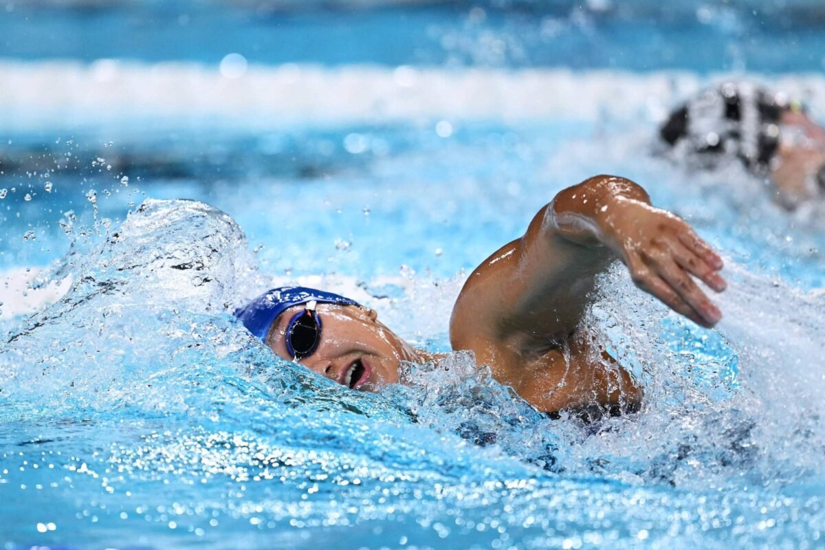 Mafê Costa quer liderar nova era na natação feminina -