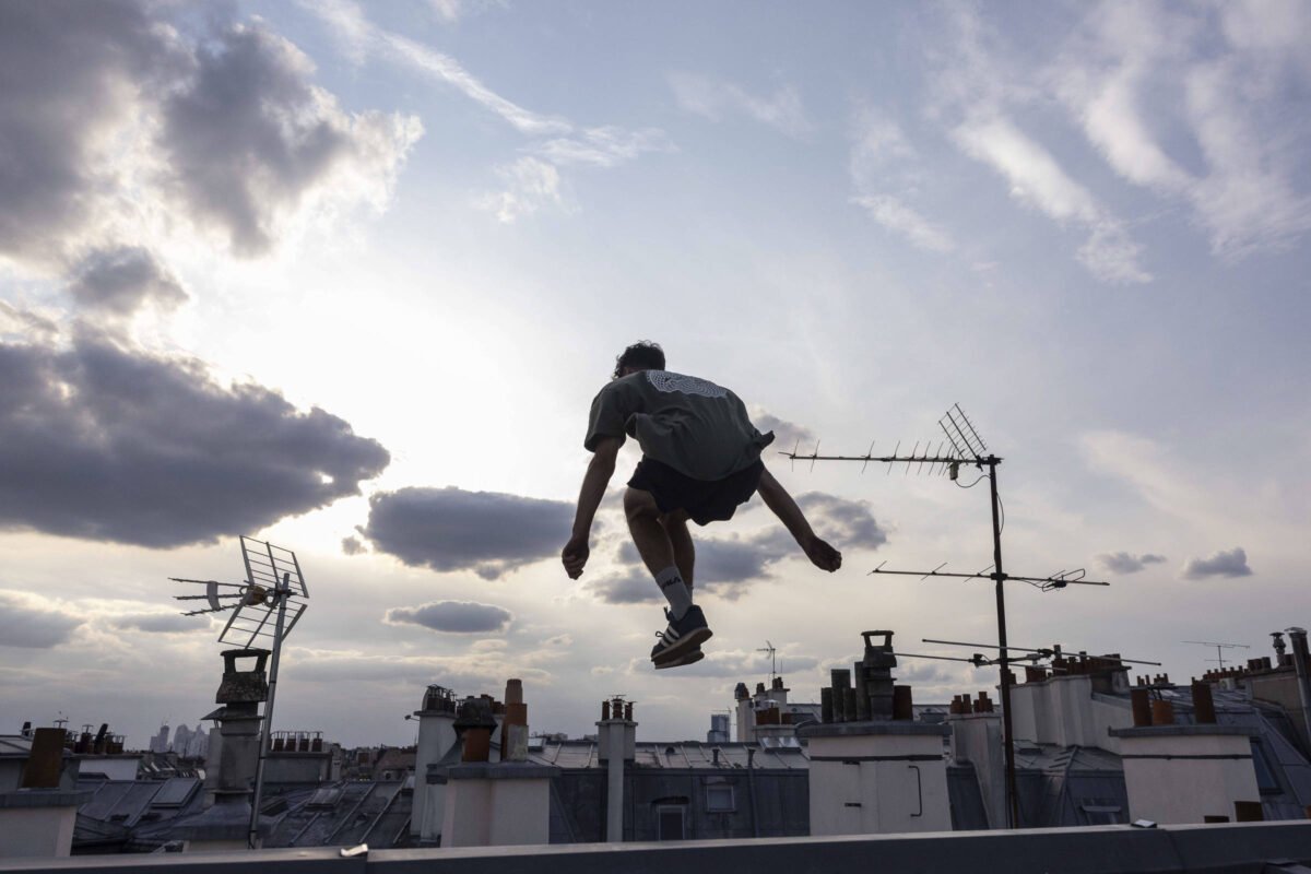 Parkour espreita Jogos Olímpicos dos telhados de Paris - 05/08/2024