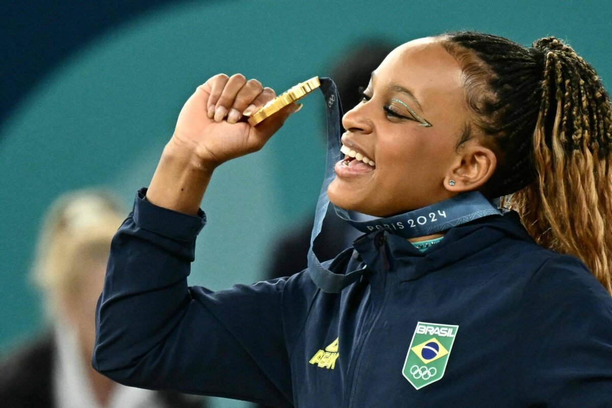 Posts desinformam ao falar em 'imposto sobre medalha' - 07/08/2024