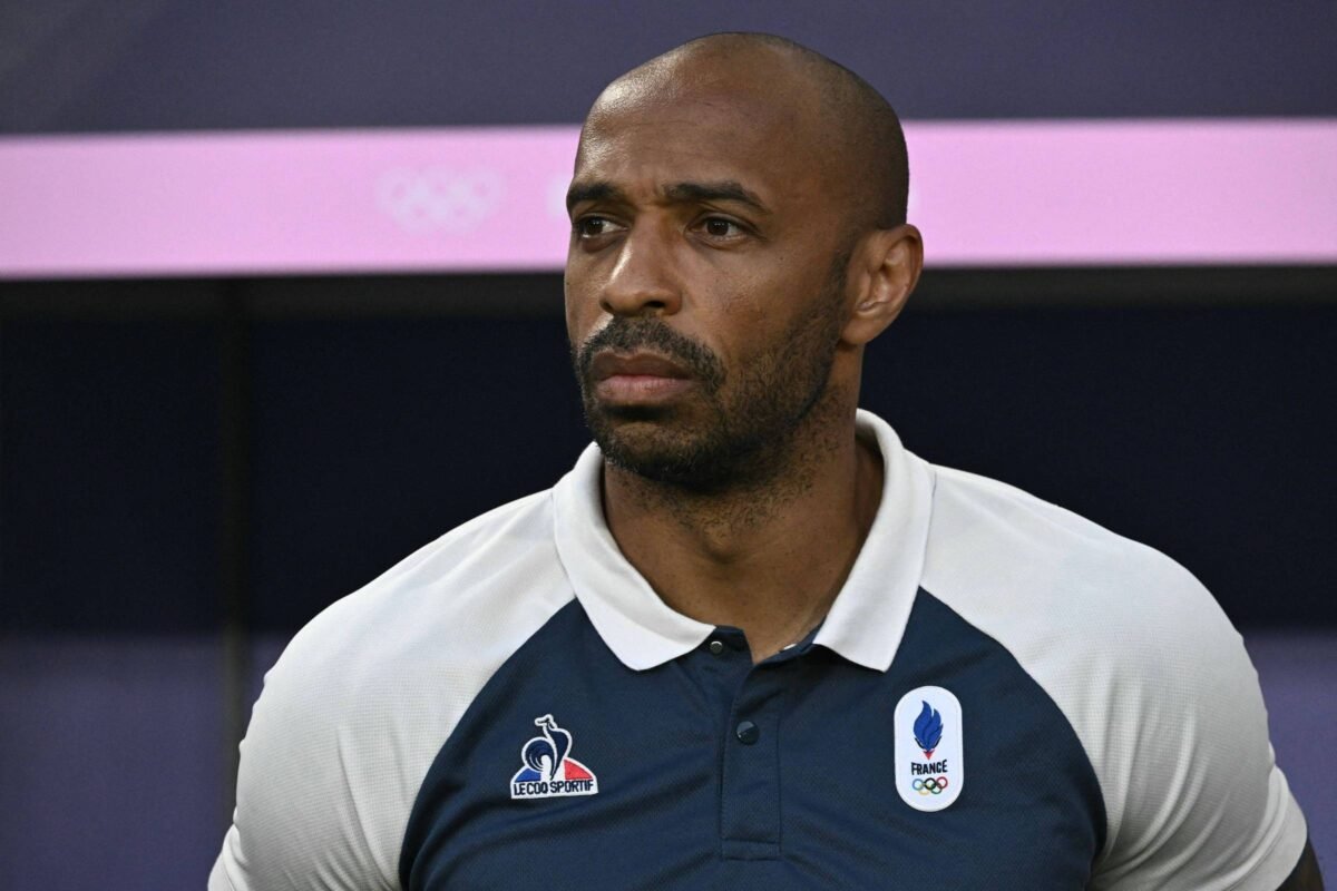 Thierry Henry deixa comando da seleção sub-21 da França -