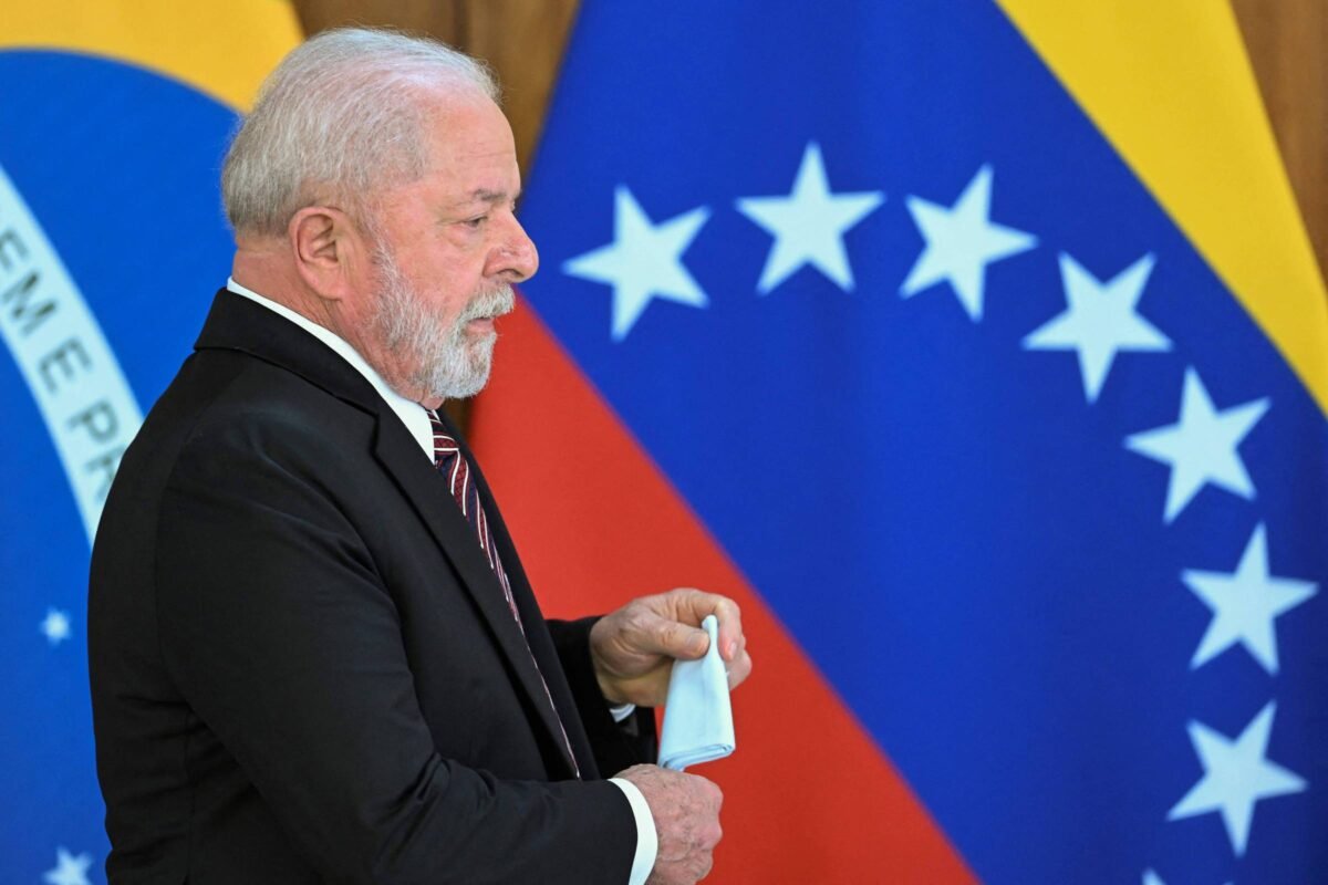 Veja mudança de posição de Lula sobre Venezuela - 15/08/2024