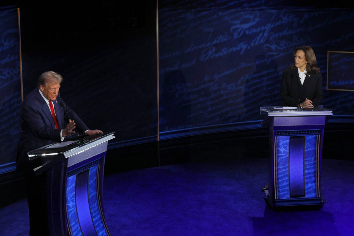 Kamala coloca Trump na defensiva em debate - 10/09/2024 -