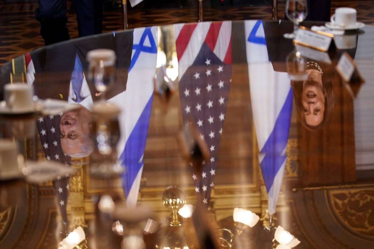 Netanyahu tenta se salvar, eleger Trump e derrotar Kamala -