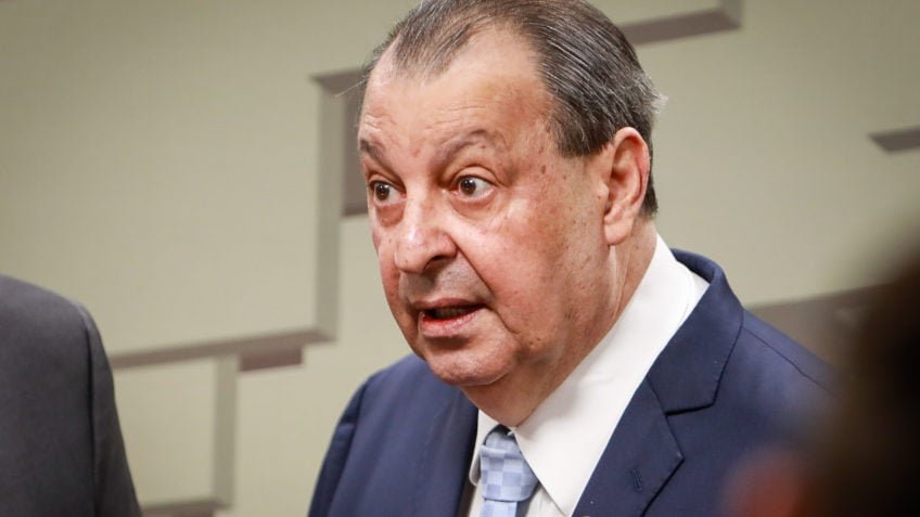 Senador pede suspensão das bets até regulamentação