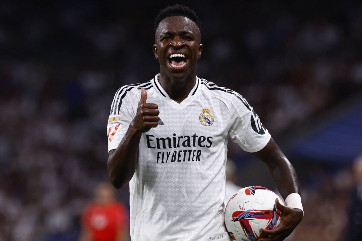 Vini Jr, Gabi Portilho e Tarciane concorrem à Bola de