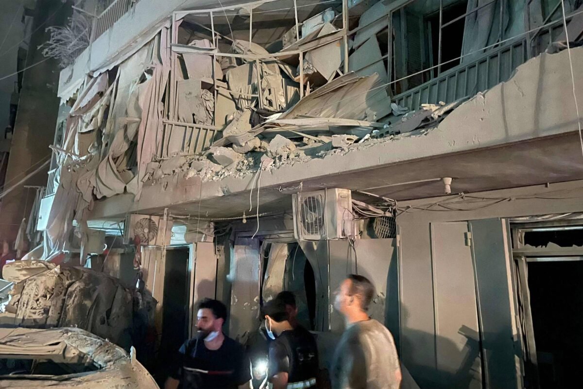 Ataques de Israel atingem bases da ONU, Gaza e Beirute