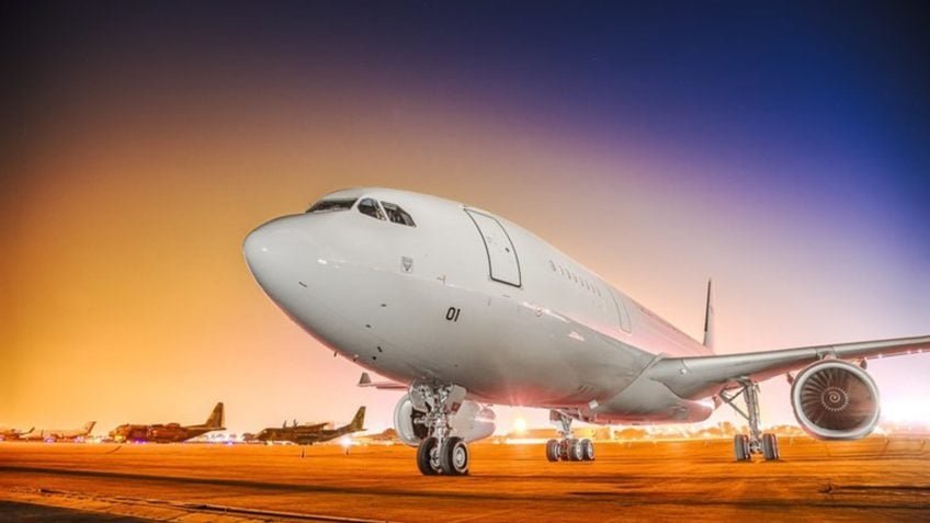 Avião da FAB decola de Lisboa para resgatar brasileiros no