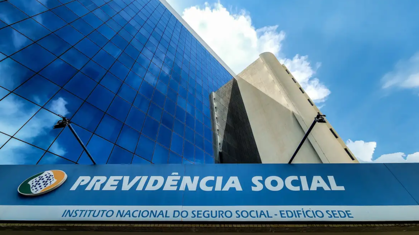 INSS começa a pagar benefícios acima do mínimo nesta 3ª
