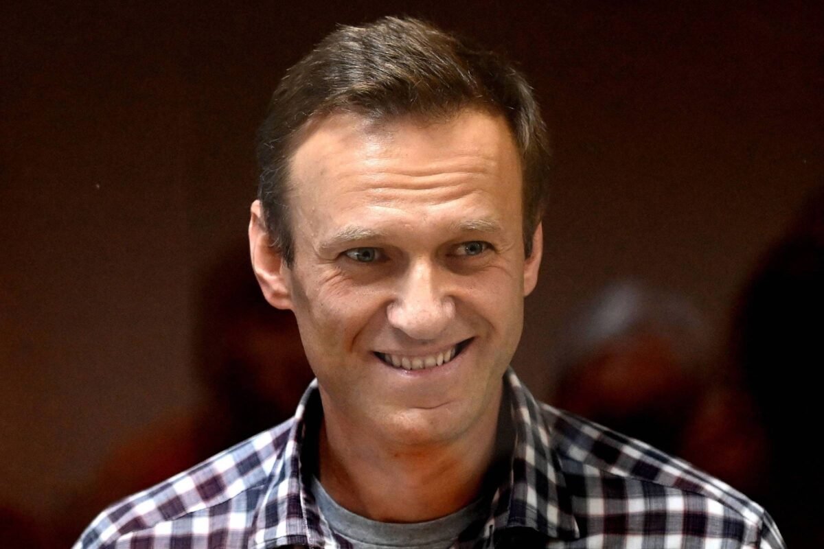 Navalni, opositor de Putin, deixou diário inédito antes de morrer;