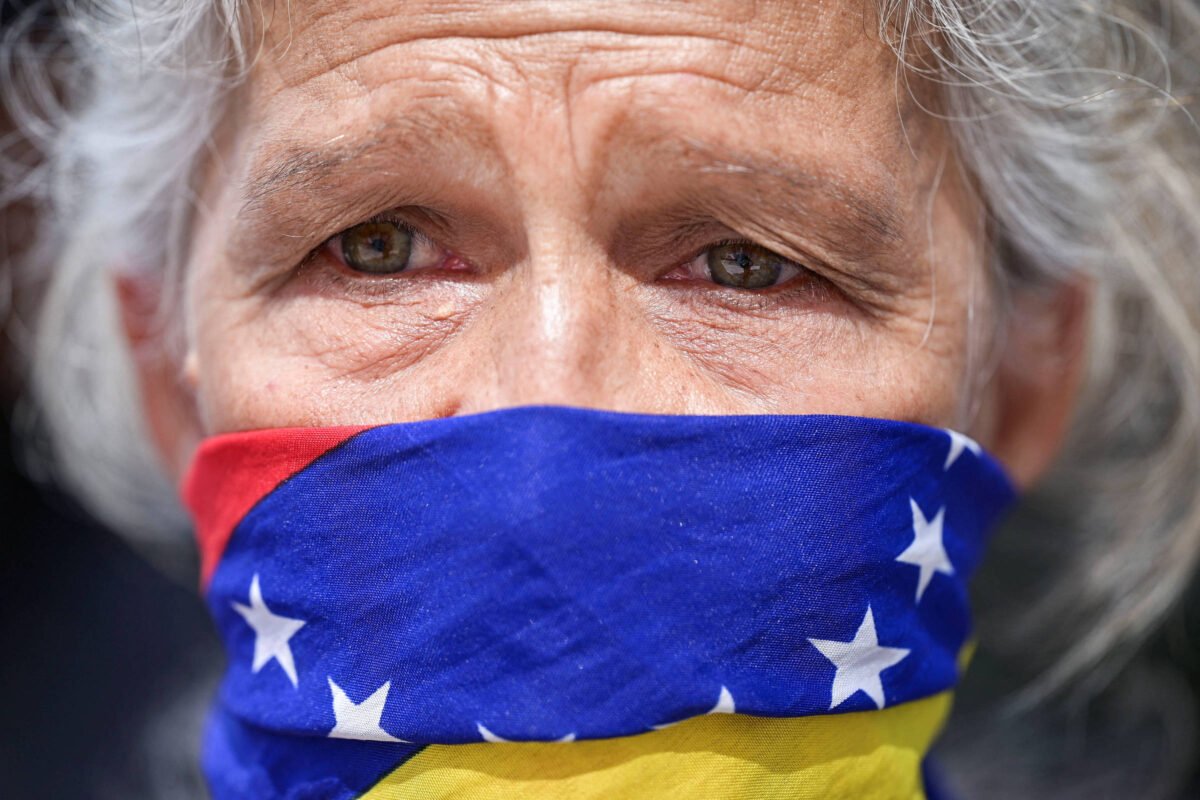 Oposição na Venezuela diz que líder foi morto após prisão