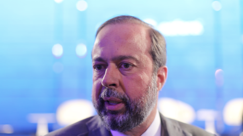 Silveira convoca diretor da Aneel para solucionar apagão