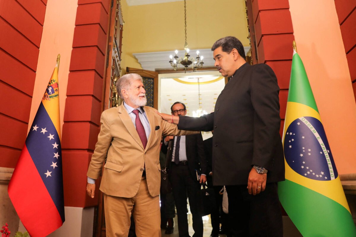 Venezuela convoca embaixador no Brasil após veto no Brics -