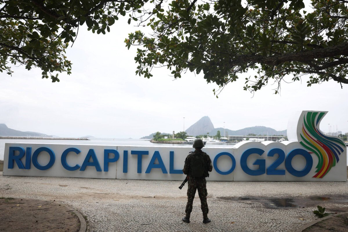 Carro da Secretaria-Geral da Presidência é roubado durante G20 -