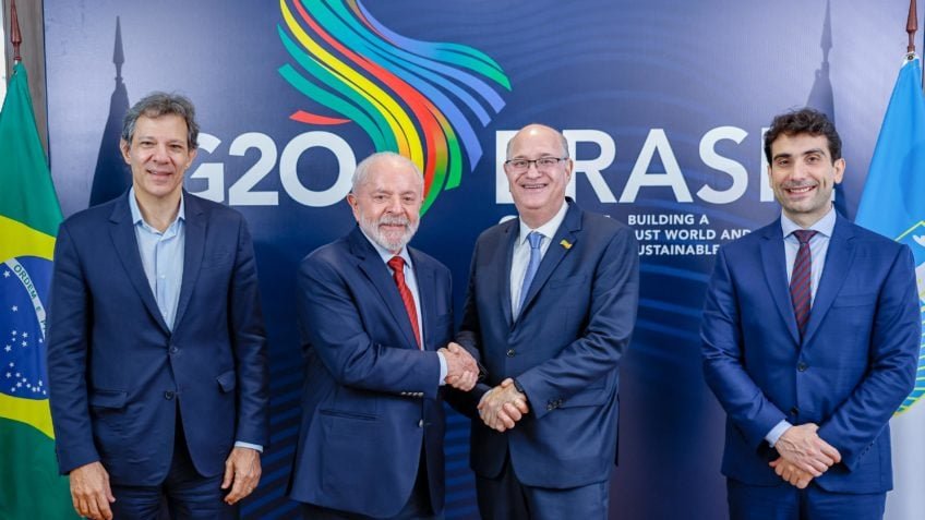 Lula recebe Ilan após BID anunciar até US$ 25 bi