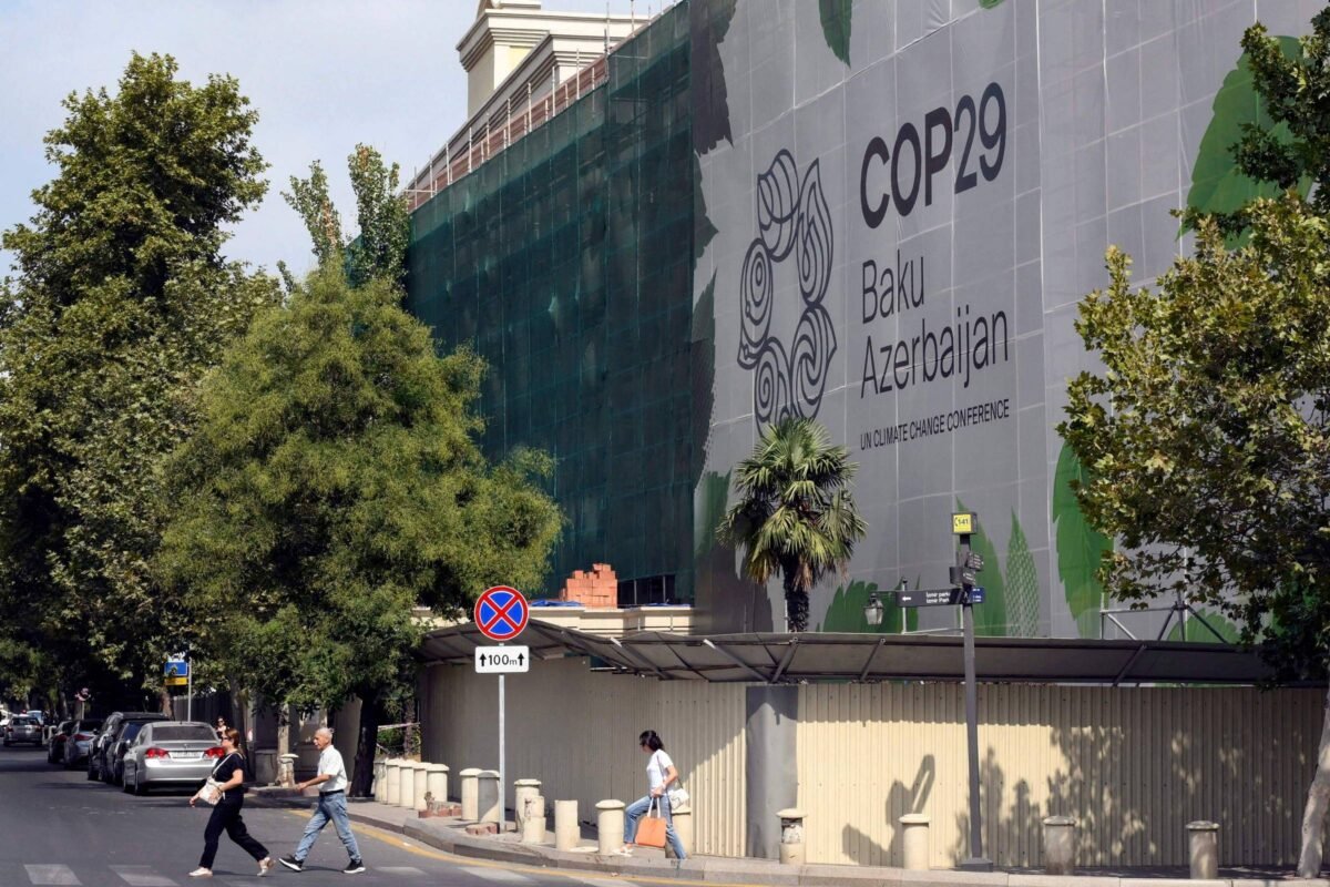 Repressão no Azerbaijão se intensifica antes da COP29 - 04/11/2024