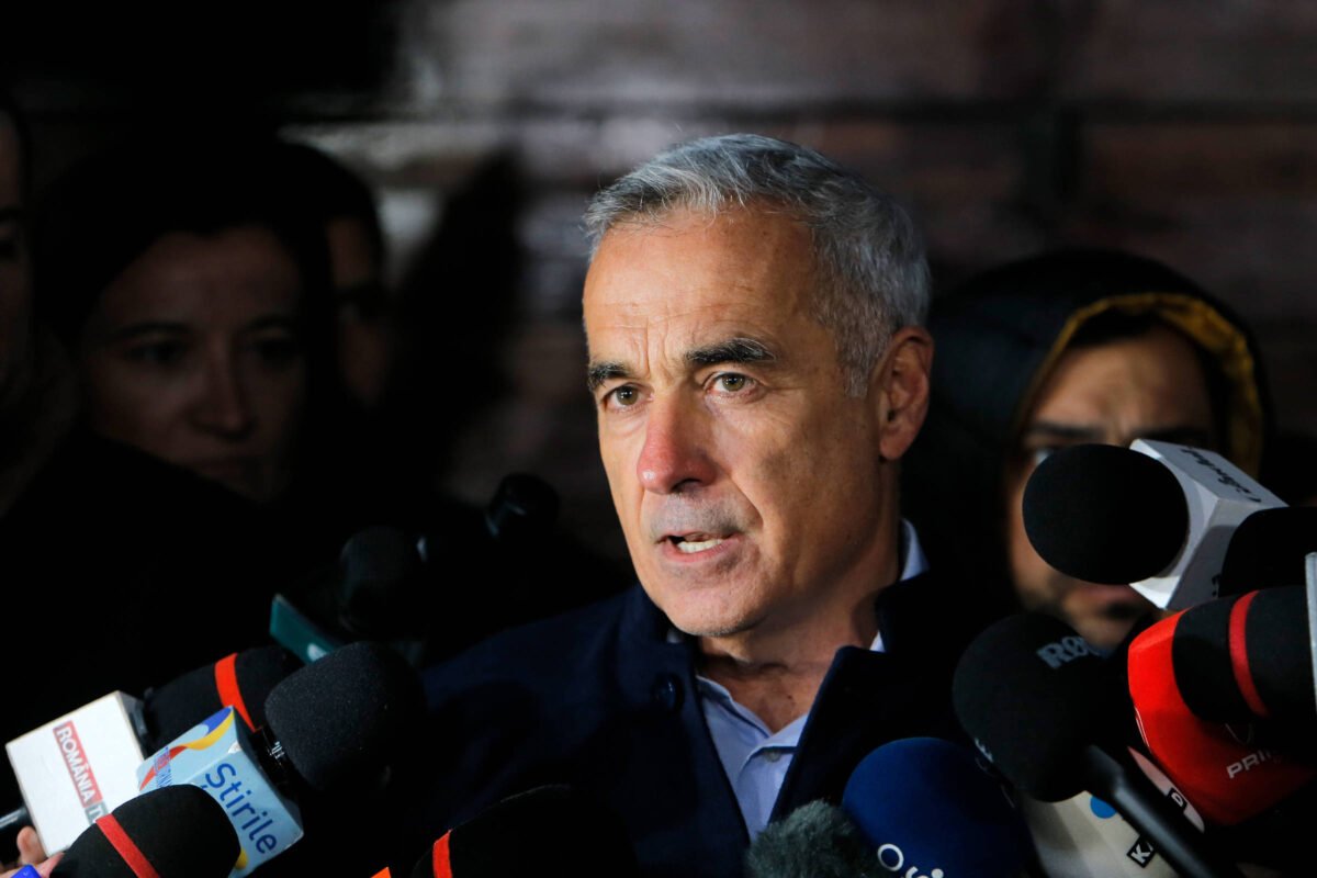 Romênia: Tribunal adia possível anulação de 1º turno - 29/11/2024