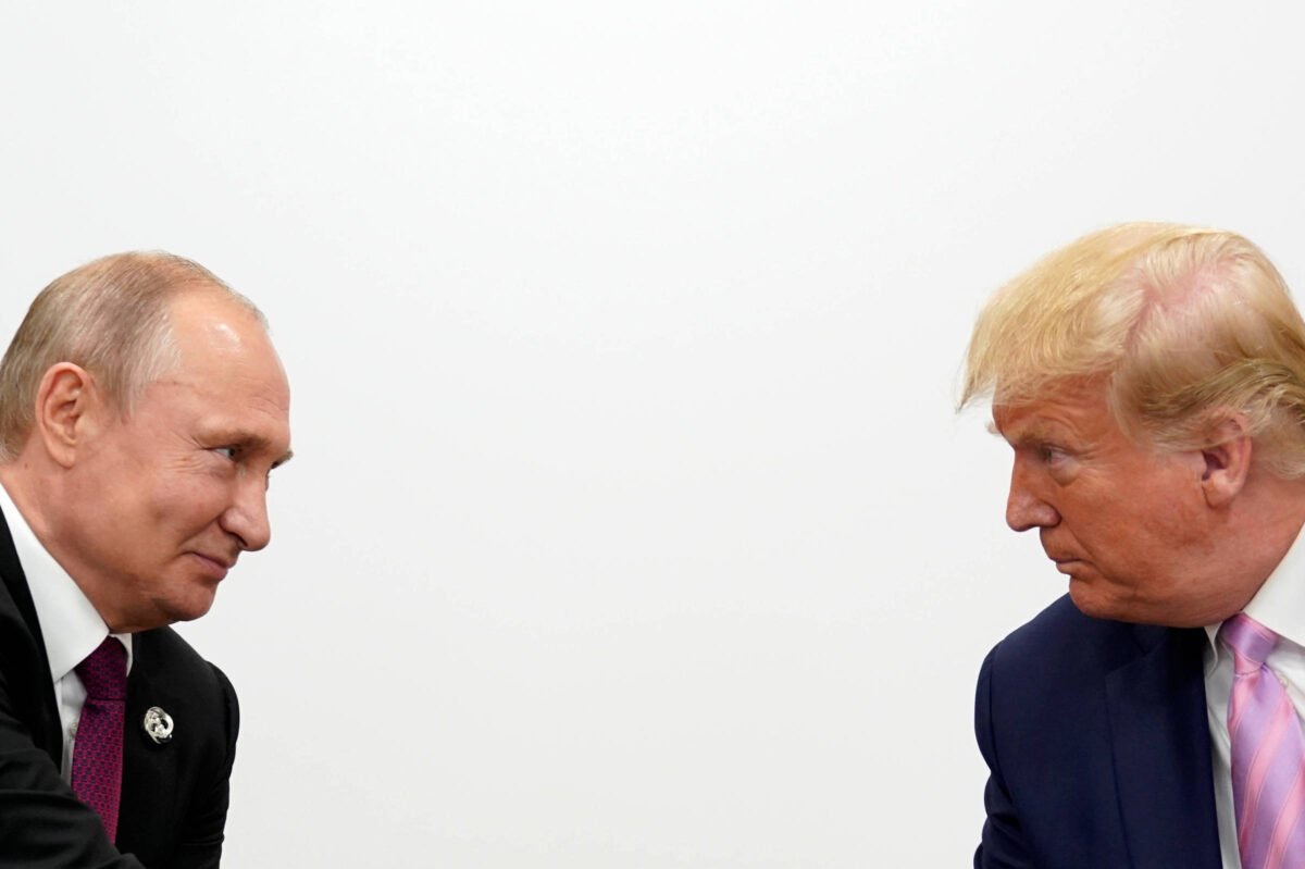 Trump fala com Putin e Zelenski sobre guerra na Ucrânia