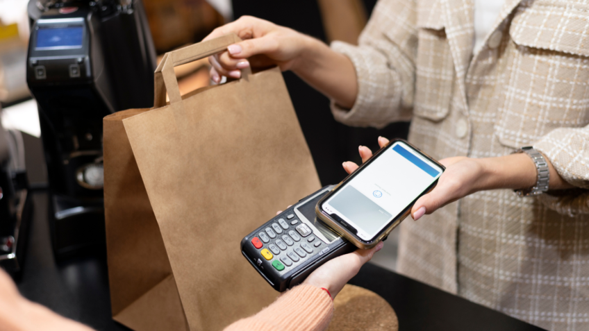 Varejo em SP deve criar 30 mil empregos no fim