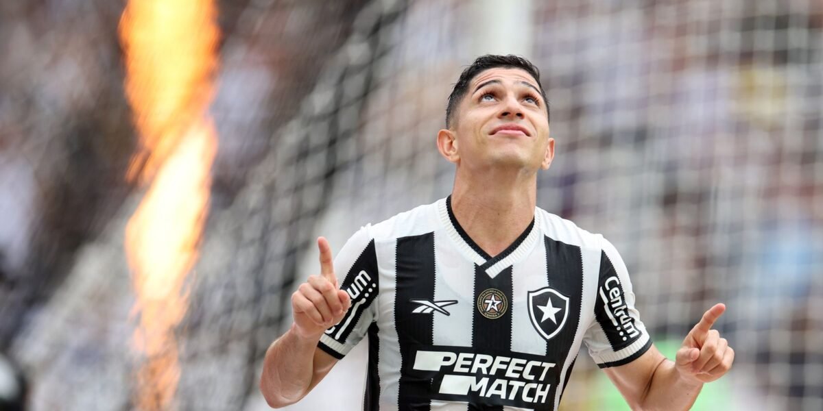 Botafogo faz treino antes da estreia no Mundial de Clubes