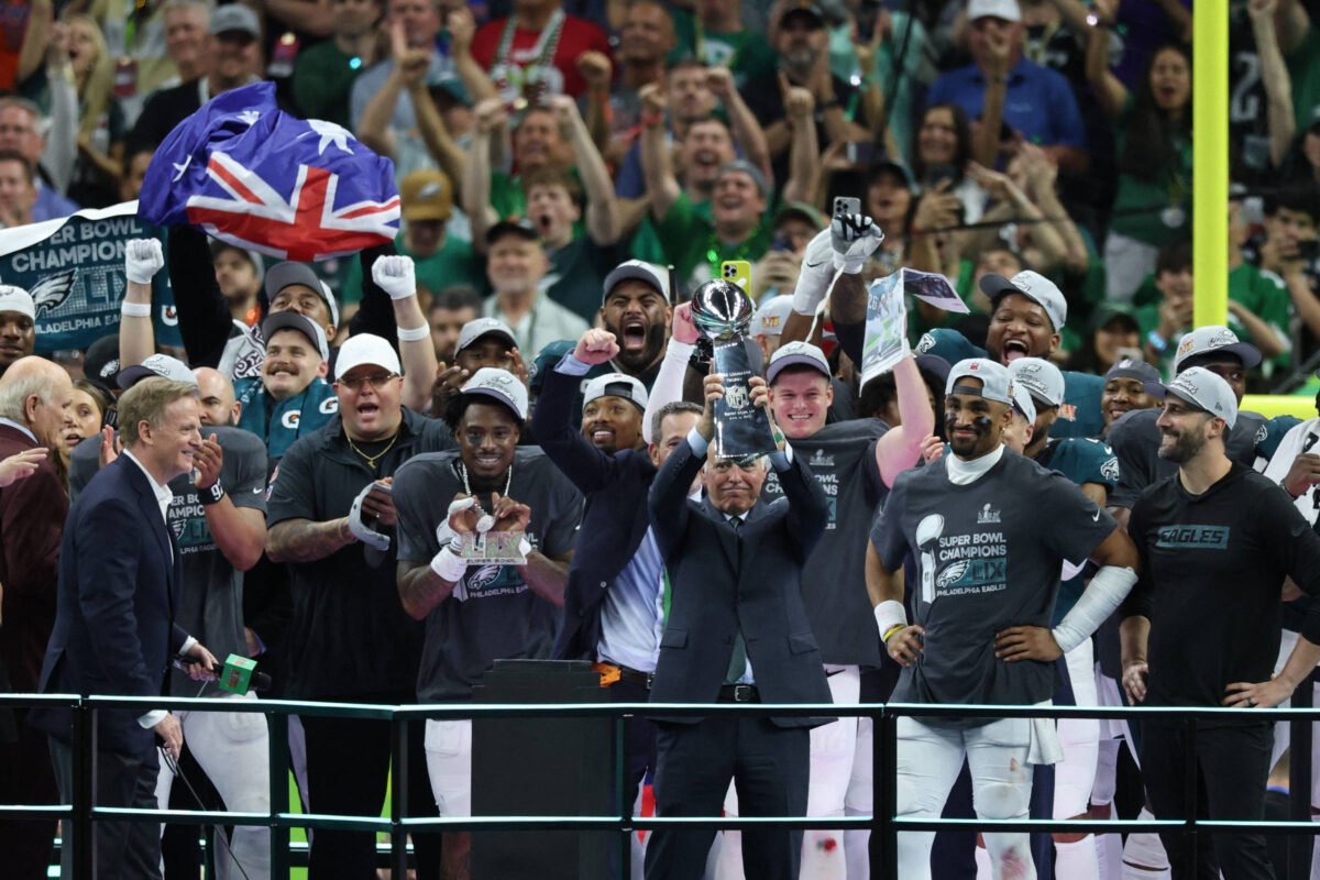 Eagles vence Chiefs e conquista NFL - 10/02/2025 - Esporte