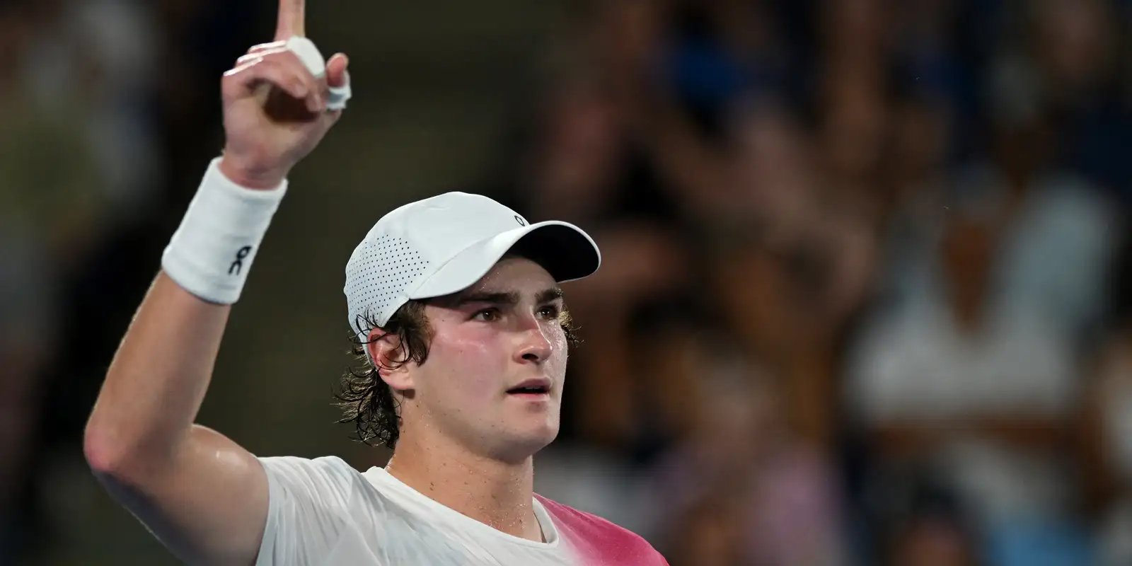 João Fonseca arranca classificação às semis do ATP de Buenos