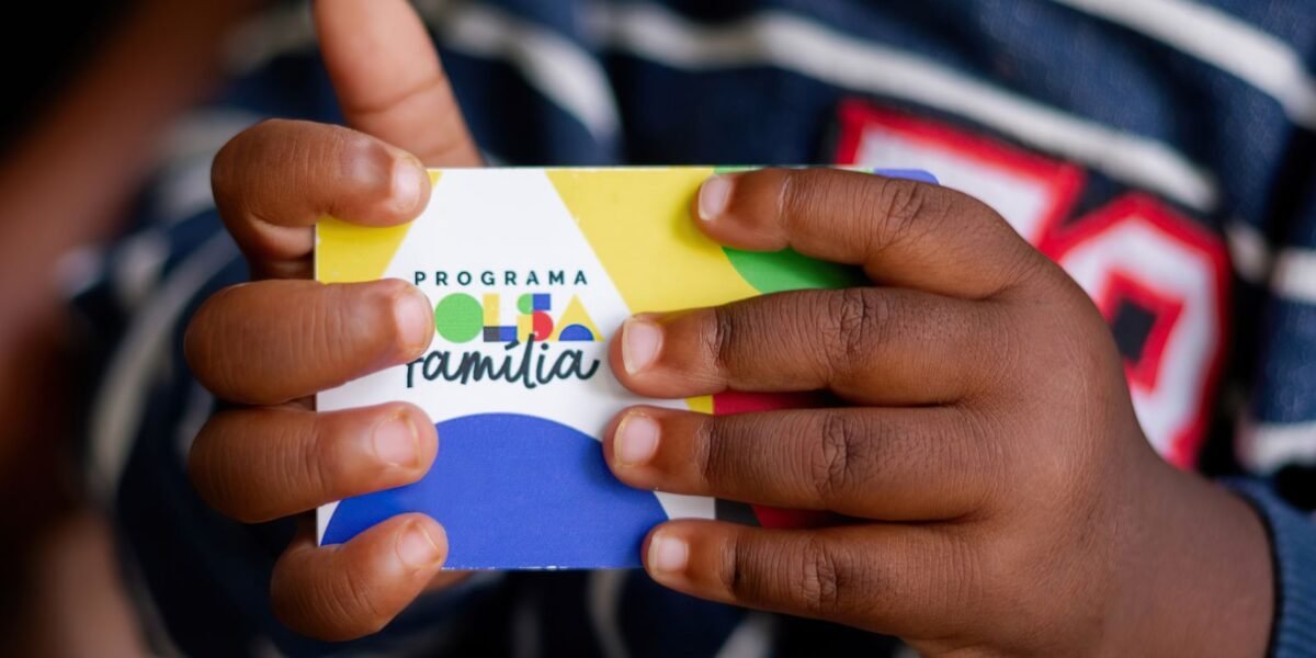 Caixa paga Bolsa Família a beneficiários com NIS de final